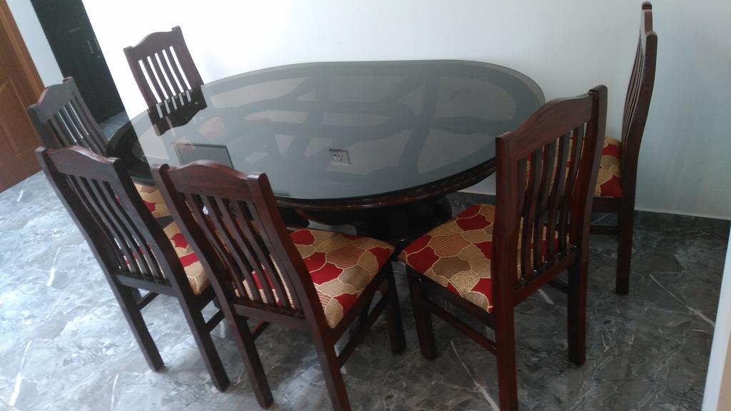 I - One'S Home Stay Kochi Bagian luar foto