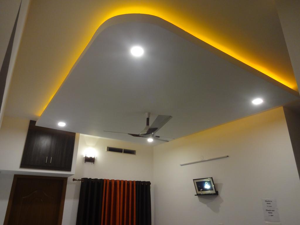 I - One'S Home Stay Kochi Bagian luar foto