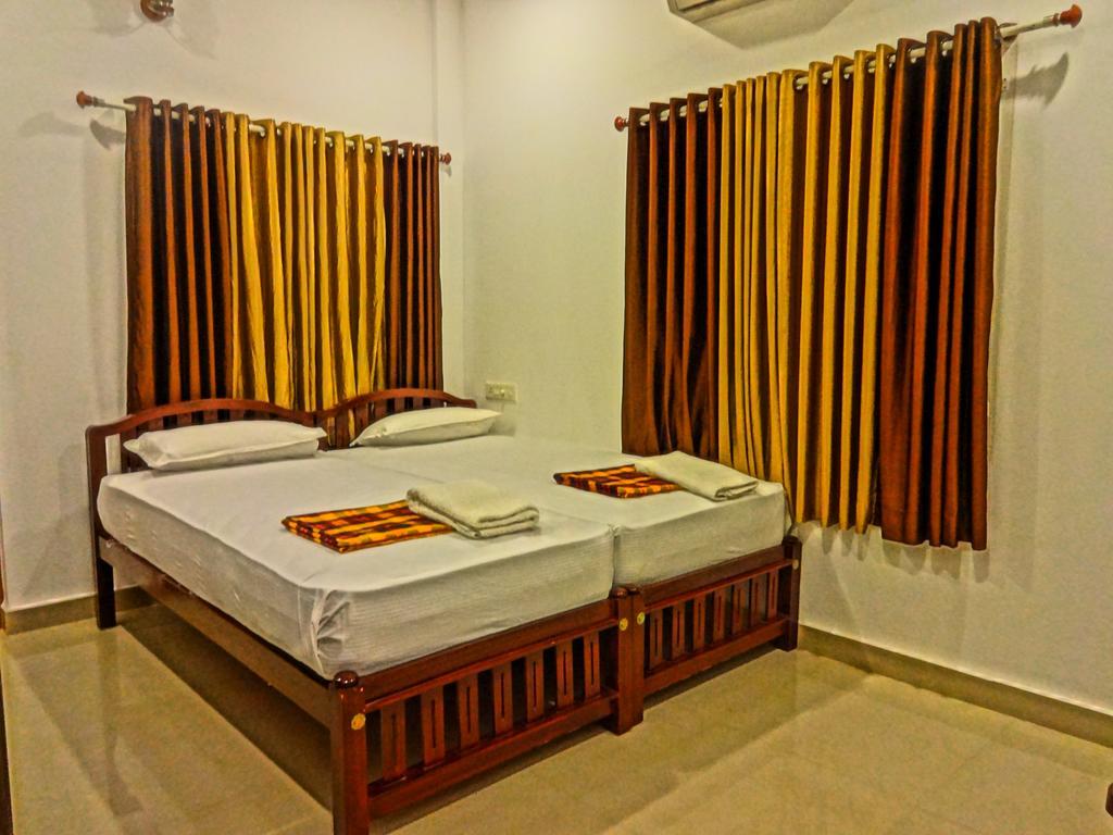 I - One'S Home Stay Kochi Bagian luar foto