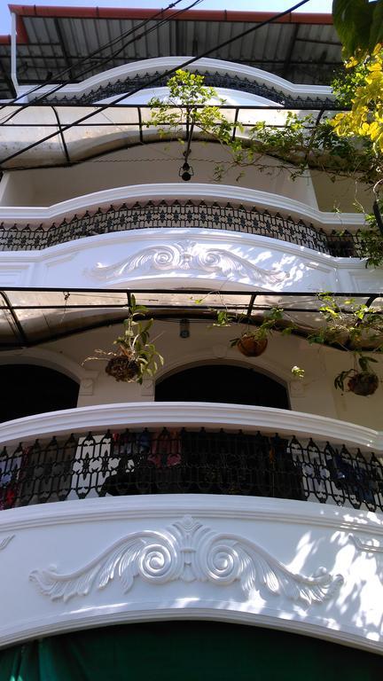 I - One'S Home Stay Kochi Bagian luar foto