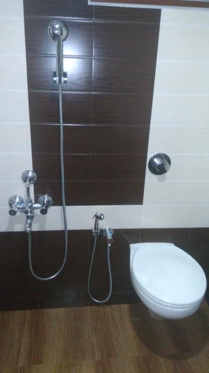 I - One'S Home Stay Kochi Bagian luar foto